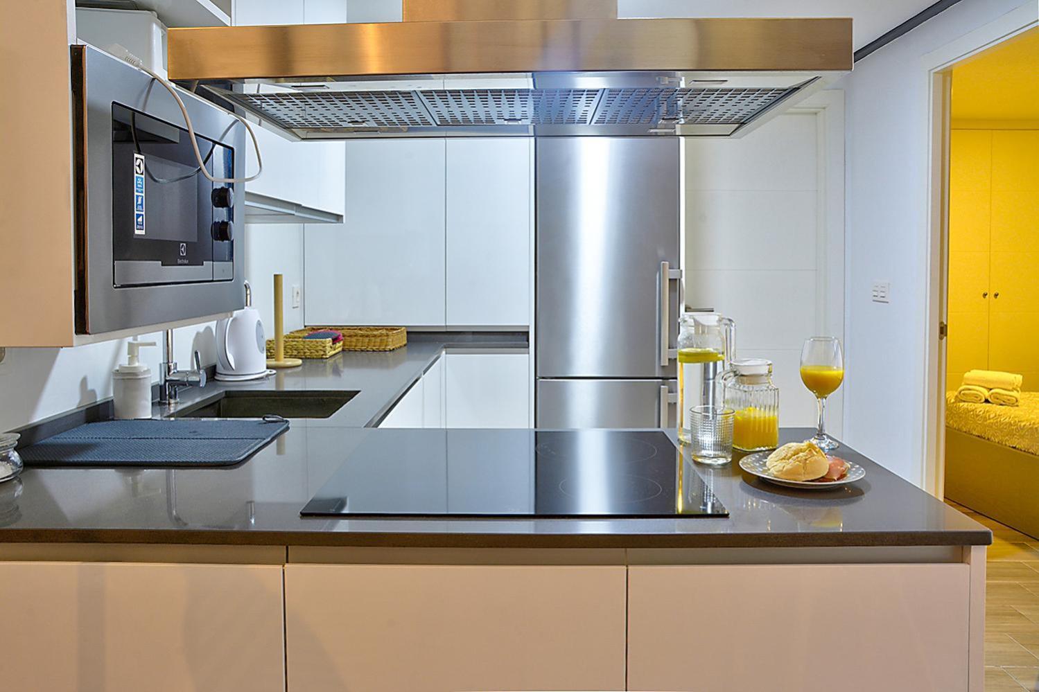 Duplex Moderno En Alameda Apartment Севиля Екстериор снимка