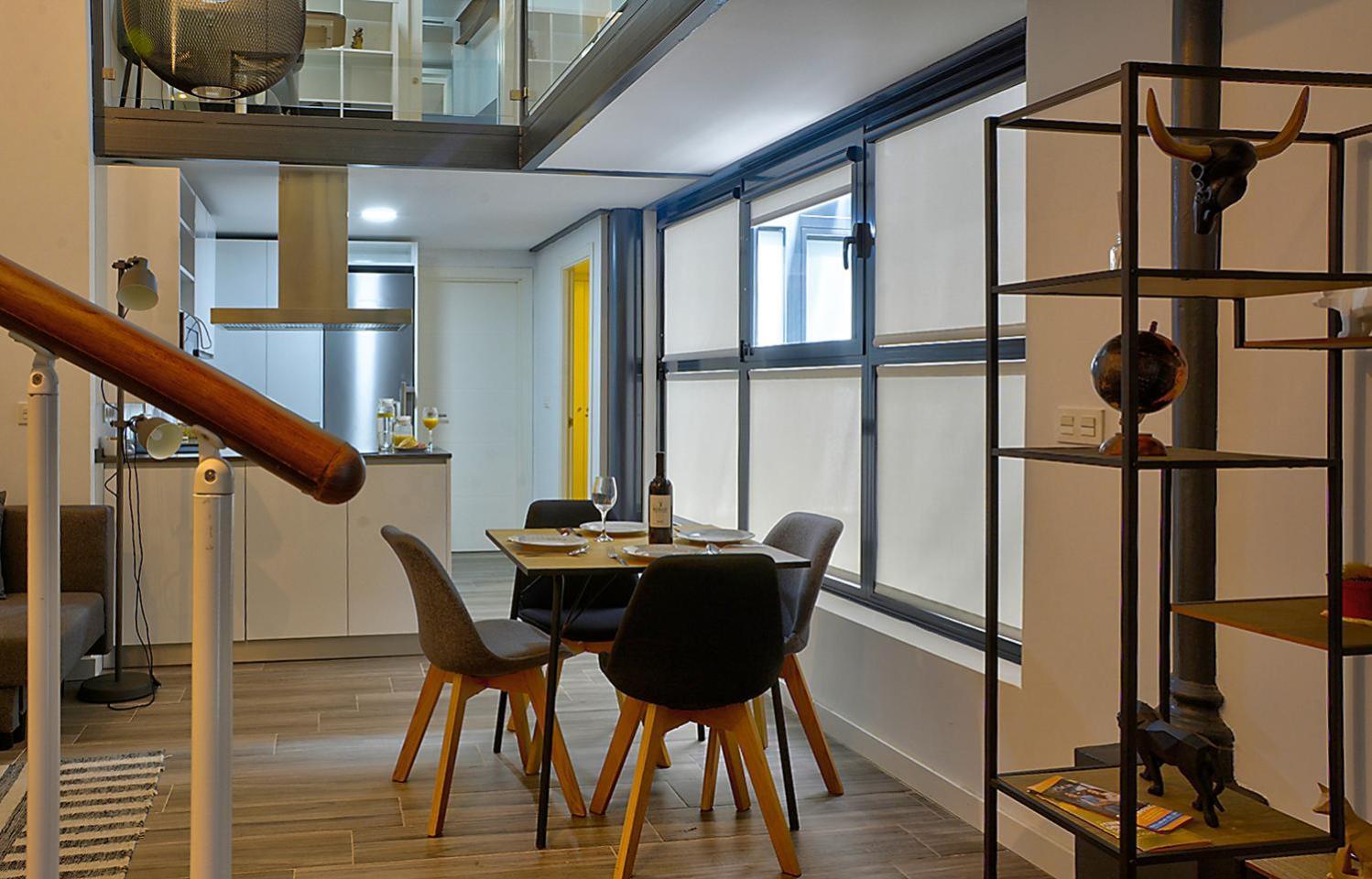 Duplex Moderno En Alameda Apartment Севиля Екстериор снимка